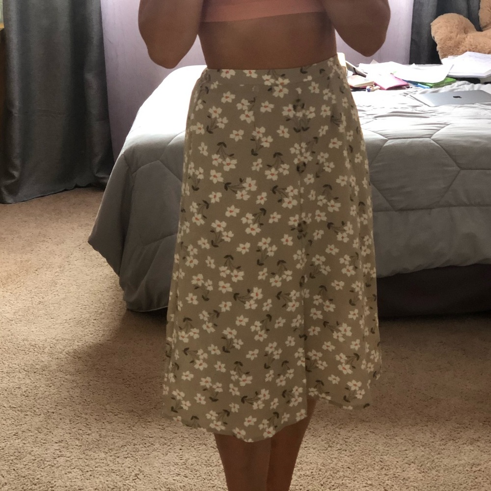 NWT Monteau floral midi knee skirt size S